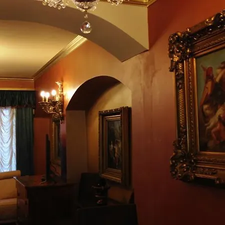 Royal Ground Floor - 100 M² *